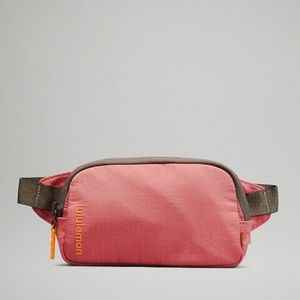 New Lululemon Mini Belt Bag brier rose